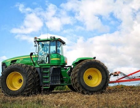Agricultural Bill Image of tractor