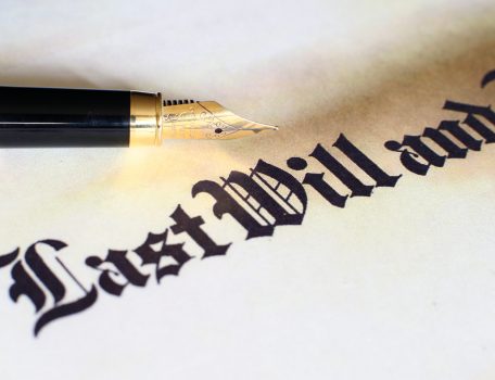 Image of a fountain pen and the words Last Will and for the Rea vs Rea Blog